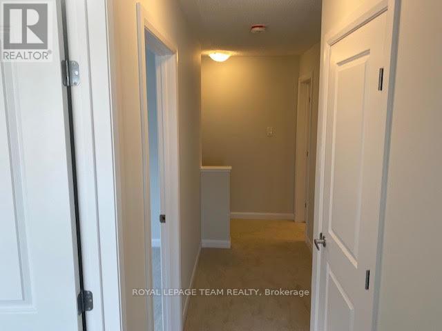382 Clearpath Private, Ottawa, Ontario  K2T 0S6 - Photo 8 - X12432533
