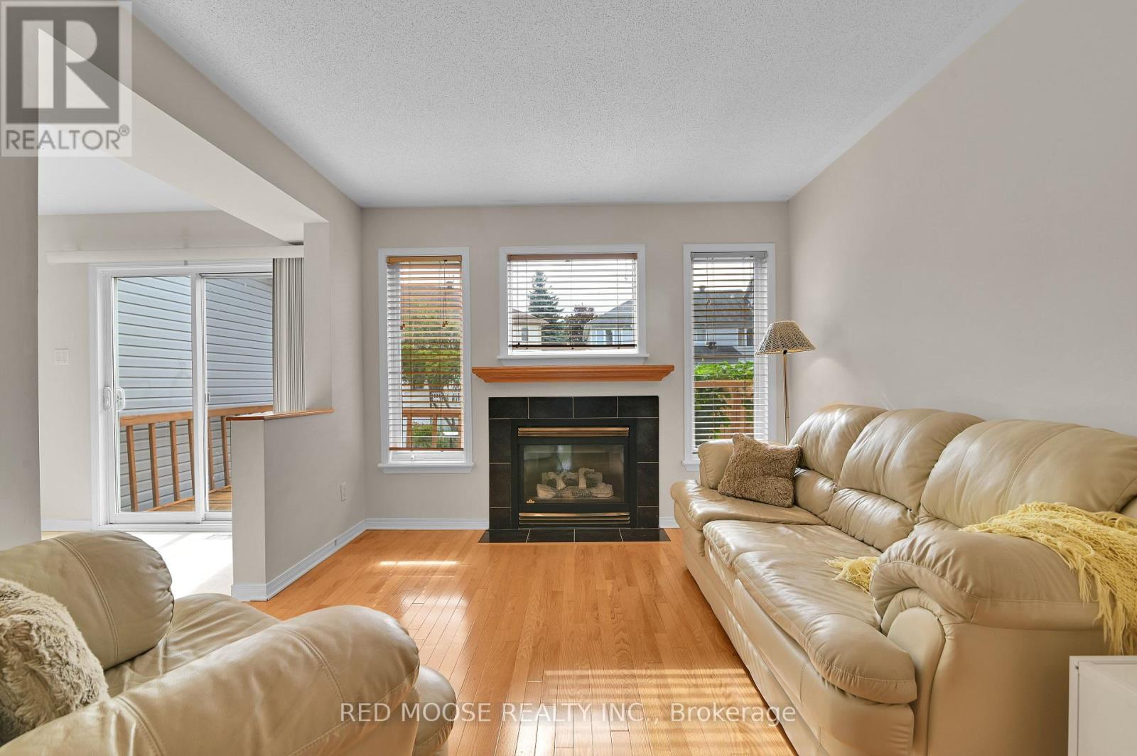 4569 Ogilvie Walk Crescent, Ottawa, Ontario  K1J 1G5 - Photo 11 - X12432542