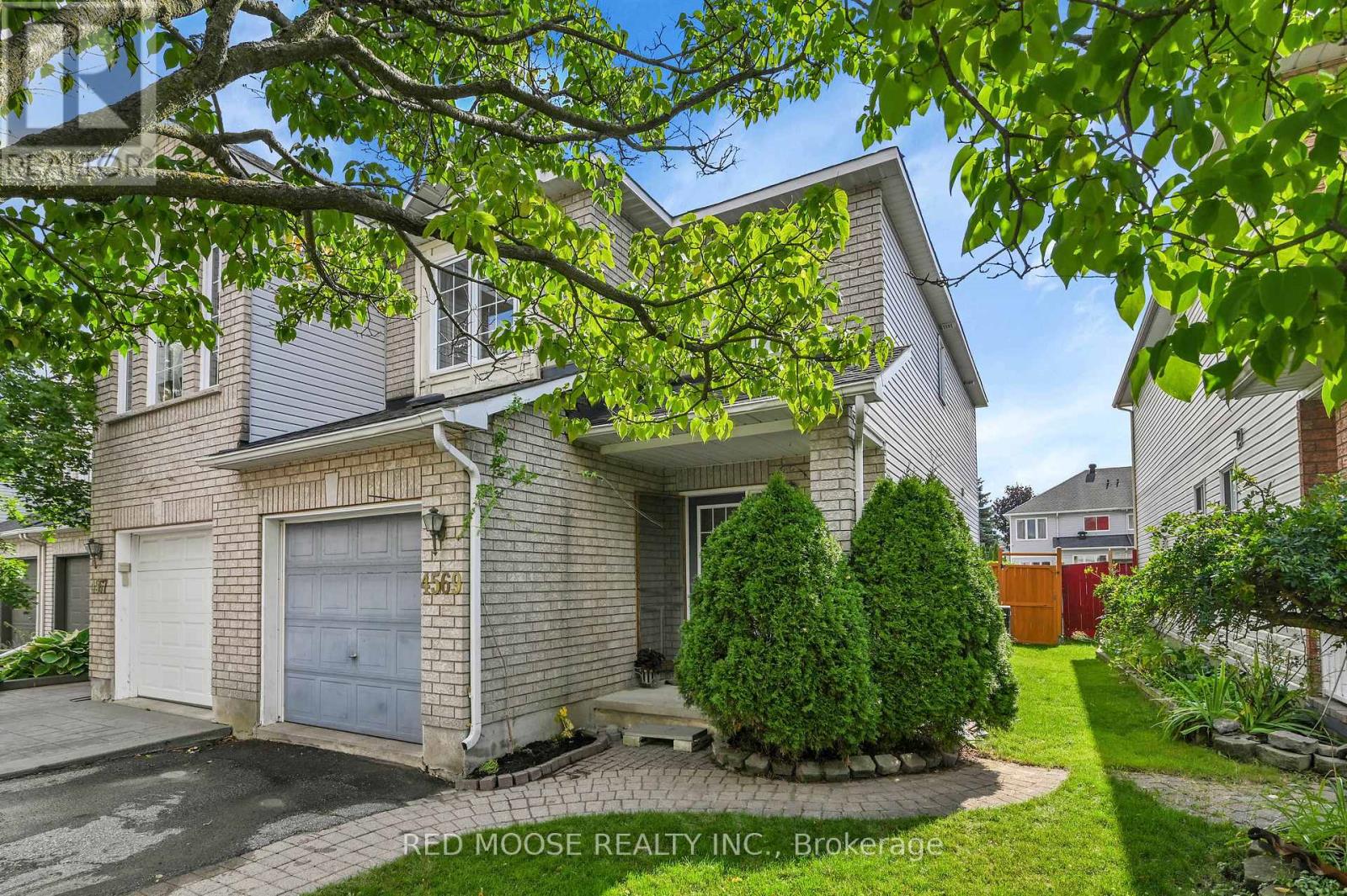 4569 Ogilvie Walk Crescent, Ottawa, Ontario  K1J 1G5 - Photo 2 - X12432542