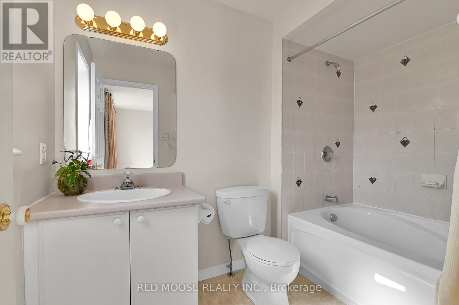 4569 Ogilvie Walk Crescent, Ottawa, Ontario  K1J 1G5 - Photo 31 - X12432542