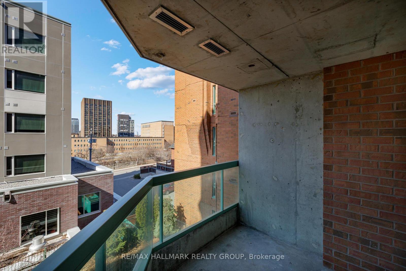 307 - 550 Cambridge Street S, Ottawa, Ontario  K1S 5N3 - Photo 11 - X12432560