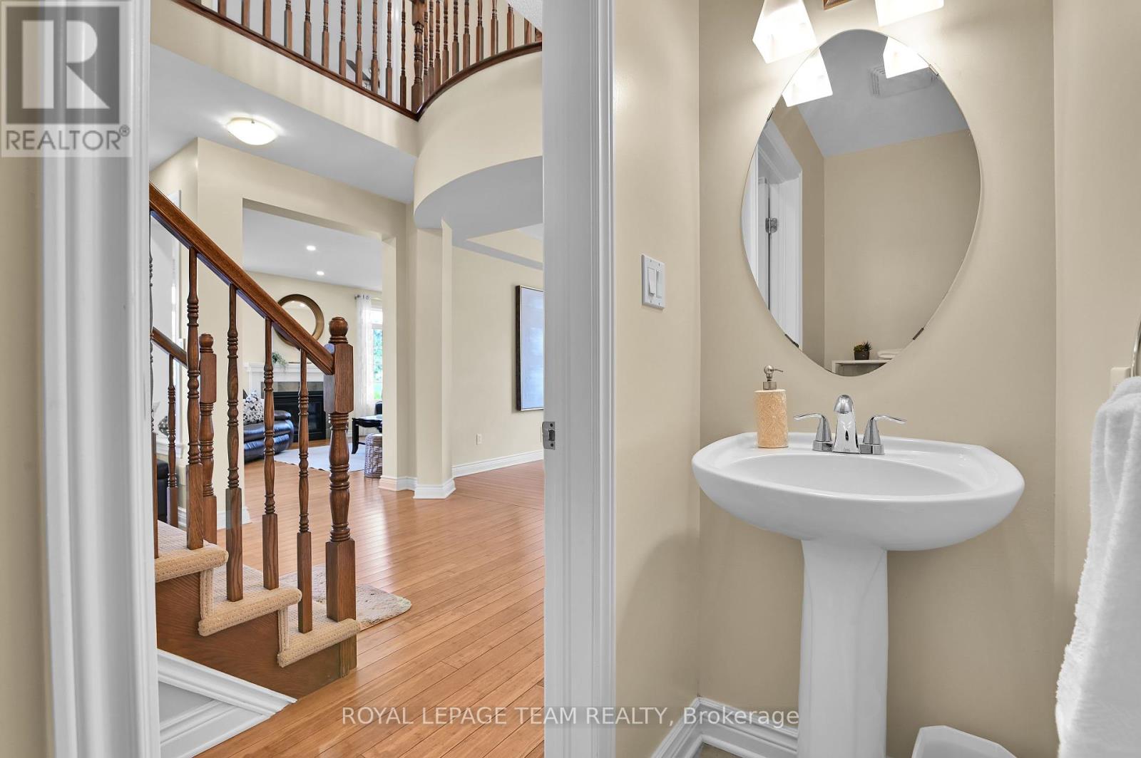 756 Kilbirnie Drive, Ottawa, Ontario  K2J 0M2 - Photo 12 - X12432587