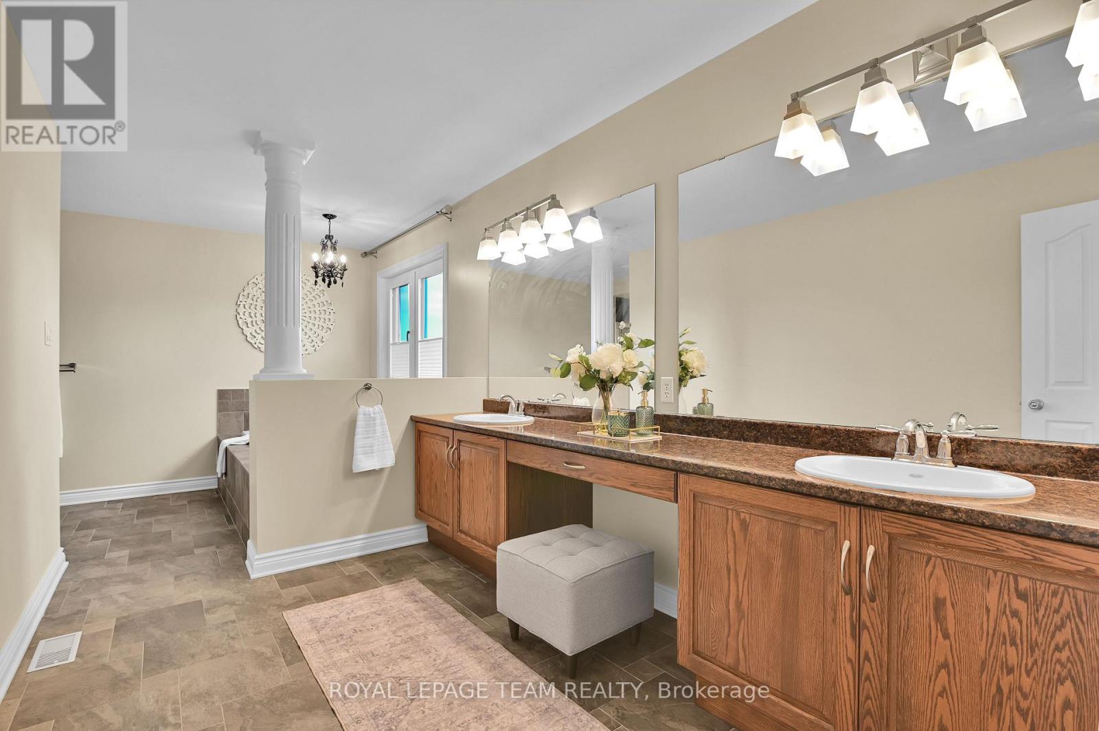 756 Kilbirnie Drive, Ottawa, Ontario  K2J 0M2 - Photo 16 - X12432587