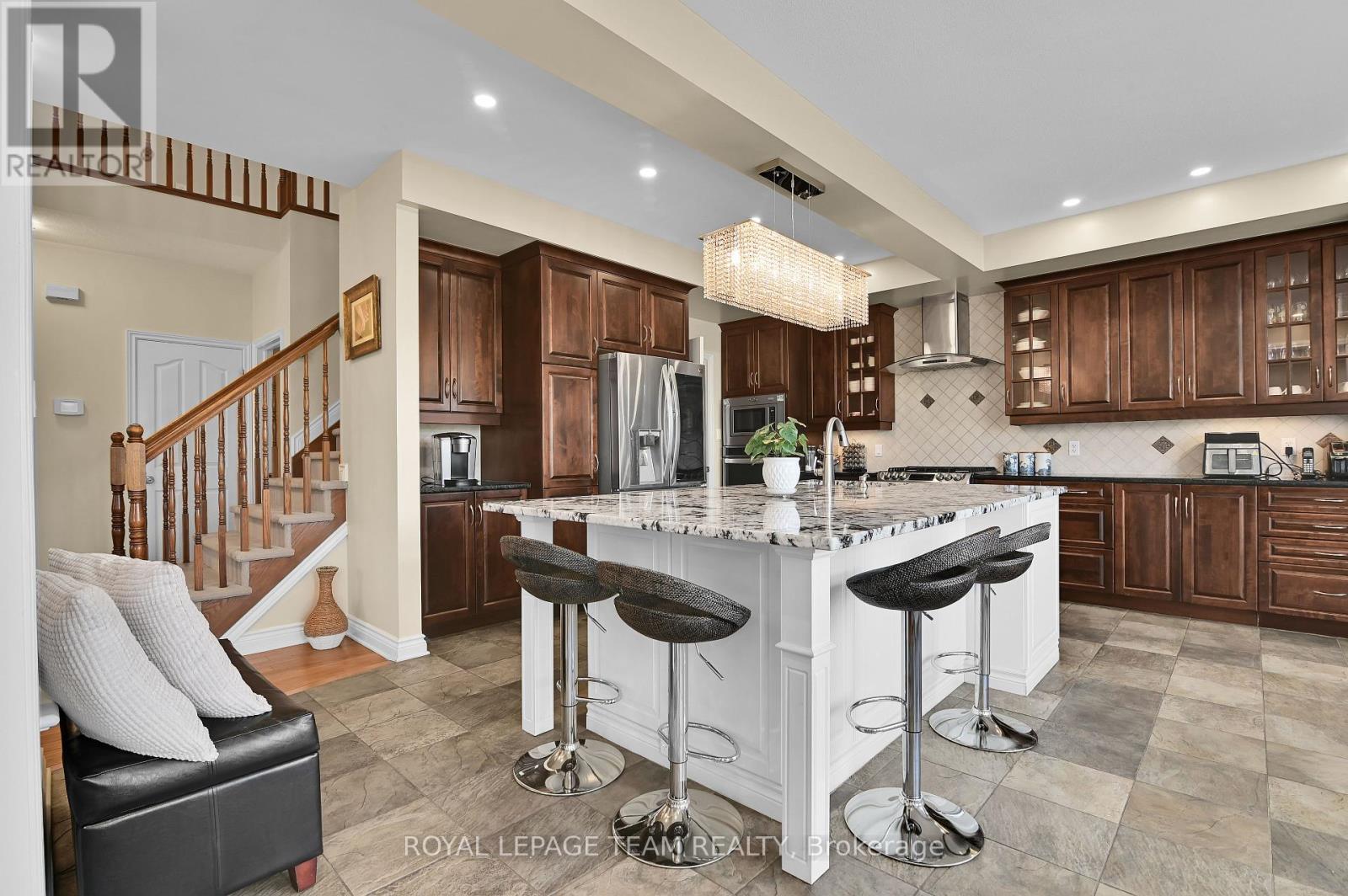 756 Kilbirnie Drive, Ottawa, Ontario  K2J 0M2 - Photo 9 - X12432587