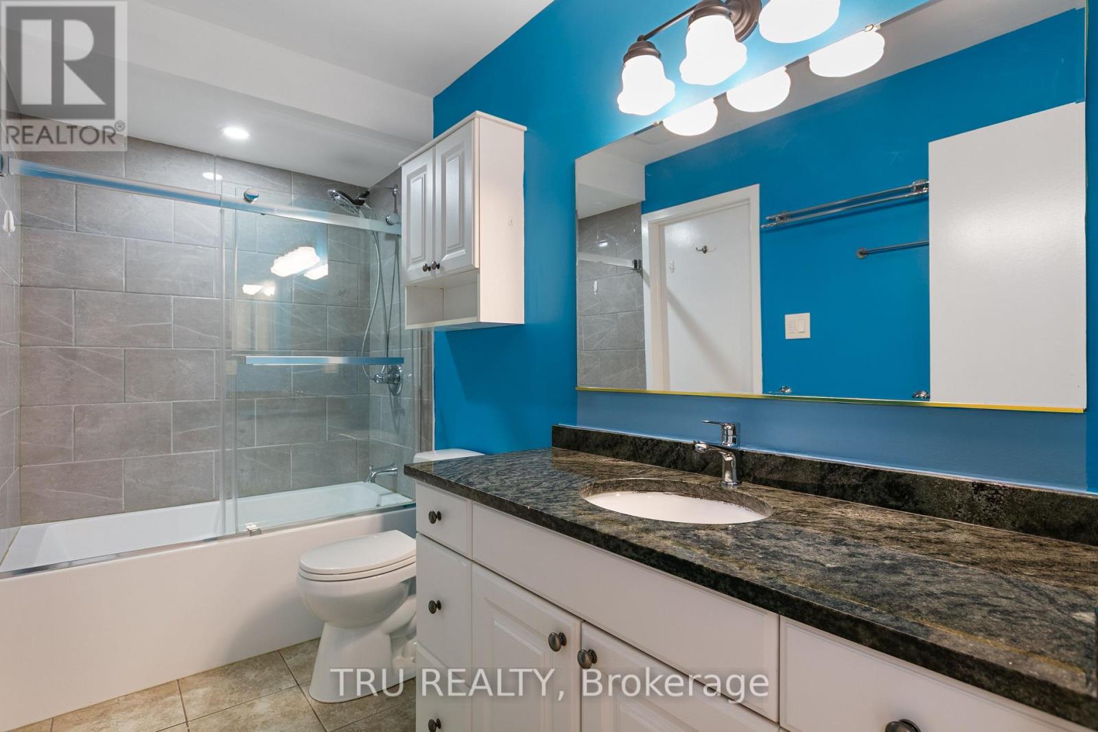 715 Mooneys Bay Place, Ottawa, Ontario  K1V 8W4 - Photo 26 - X12432597