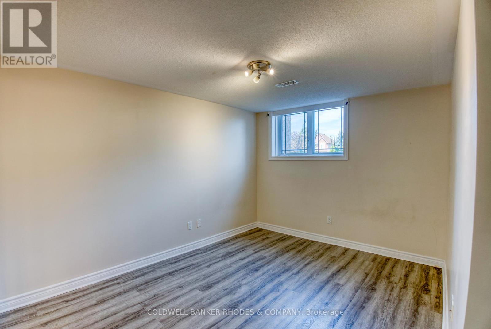 114 Brentmore Private, Ottawa, Ontario  K4A 0B7 - Photo 15 - X12432619