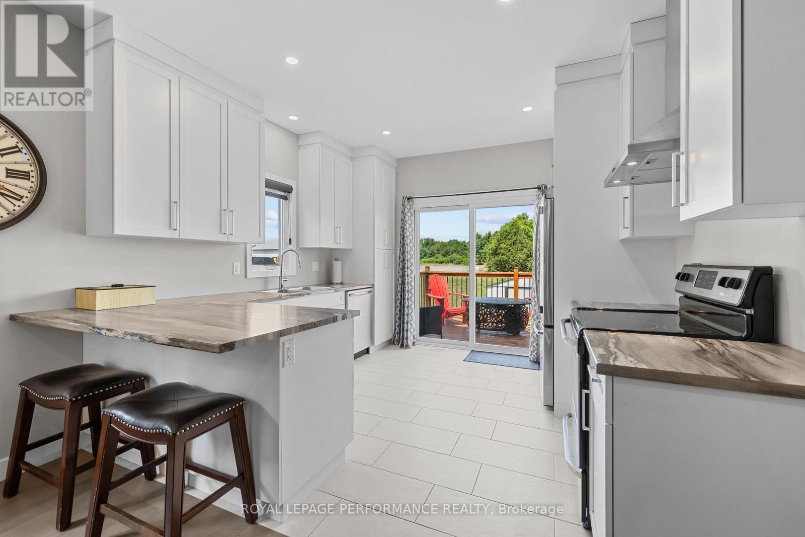 5 Matheson Street, North Stormont, Ontario  K0A 1R0 - Photo 14 - X12432621