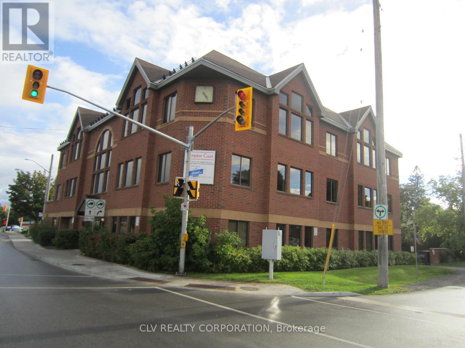 202 - 666 Kirkwood Avenue, Ottawa, Ontario K1Z 5X9 - Photo 1 - X12432629