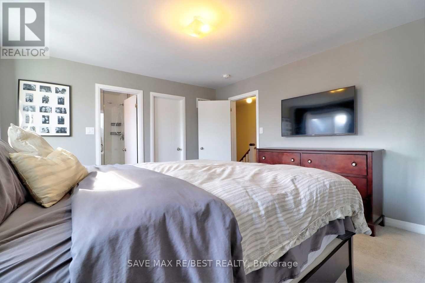 10 Bedford Estates Crescent, Barrie, Ontario  L4N 3Z8 - Photo 17 - S12432458