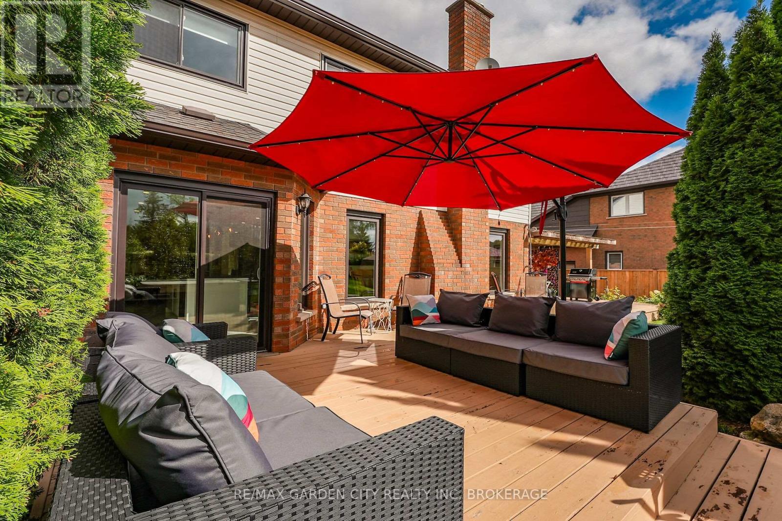 8 Steflar Street, Pelham (Fonthill), Ontario  L0S 1E4 - Photo 35 - X12432588