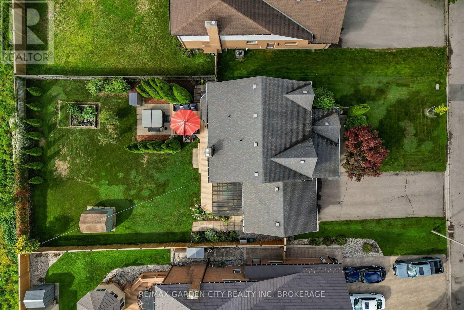 8 Steflar Street, Pelham (Fonthill), Ontario  L0S 1E4 - Photo 42 - X12432588