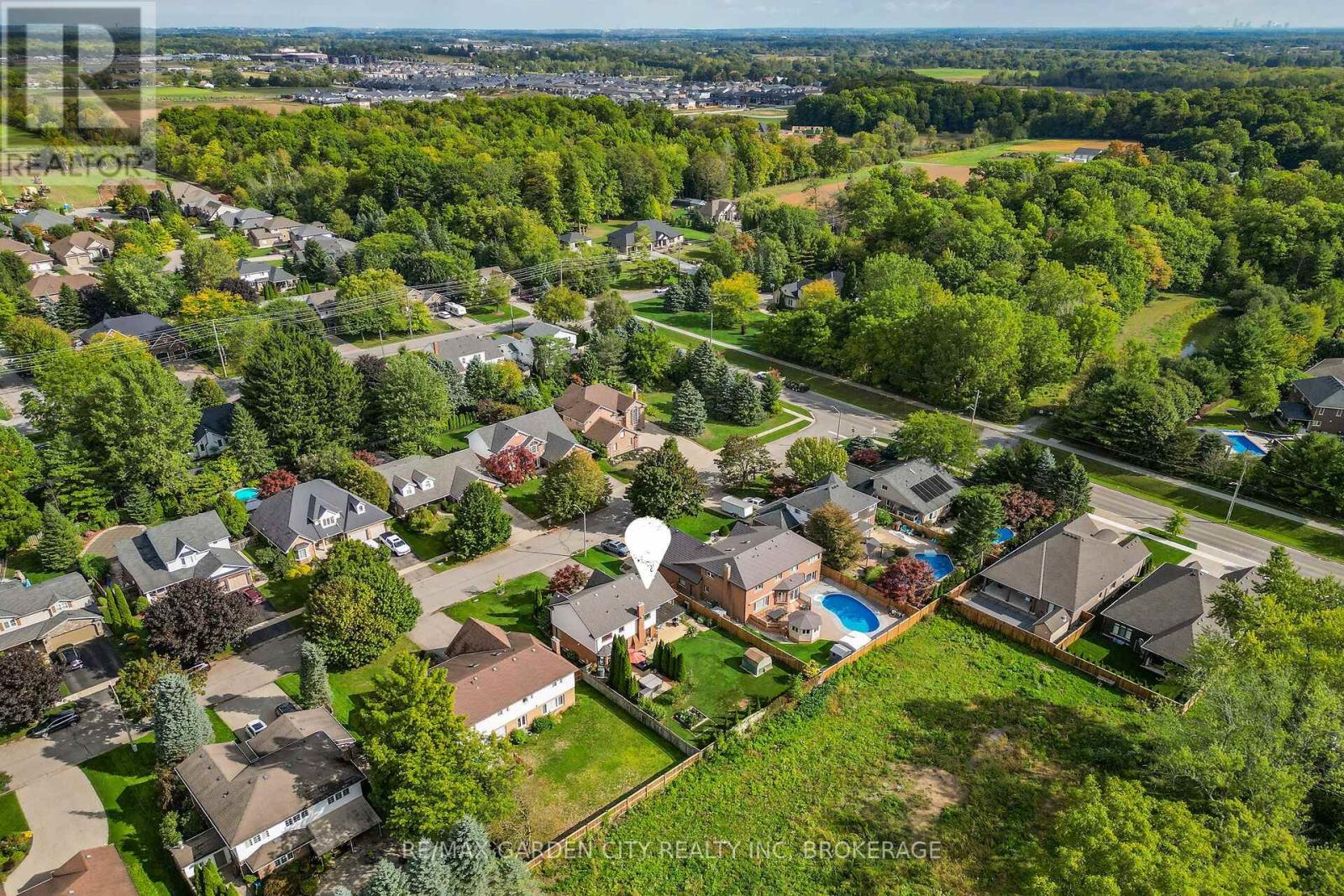 8 Steflar Street, Pelham (Fonthill), Ontario  L0S 1E4 - Photo 45 - X12432588