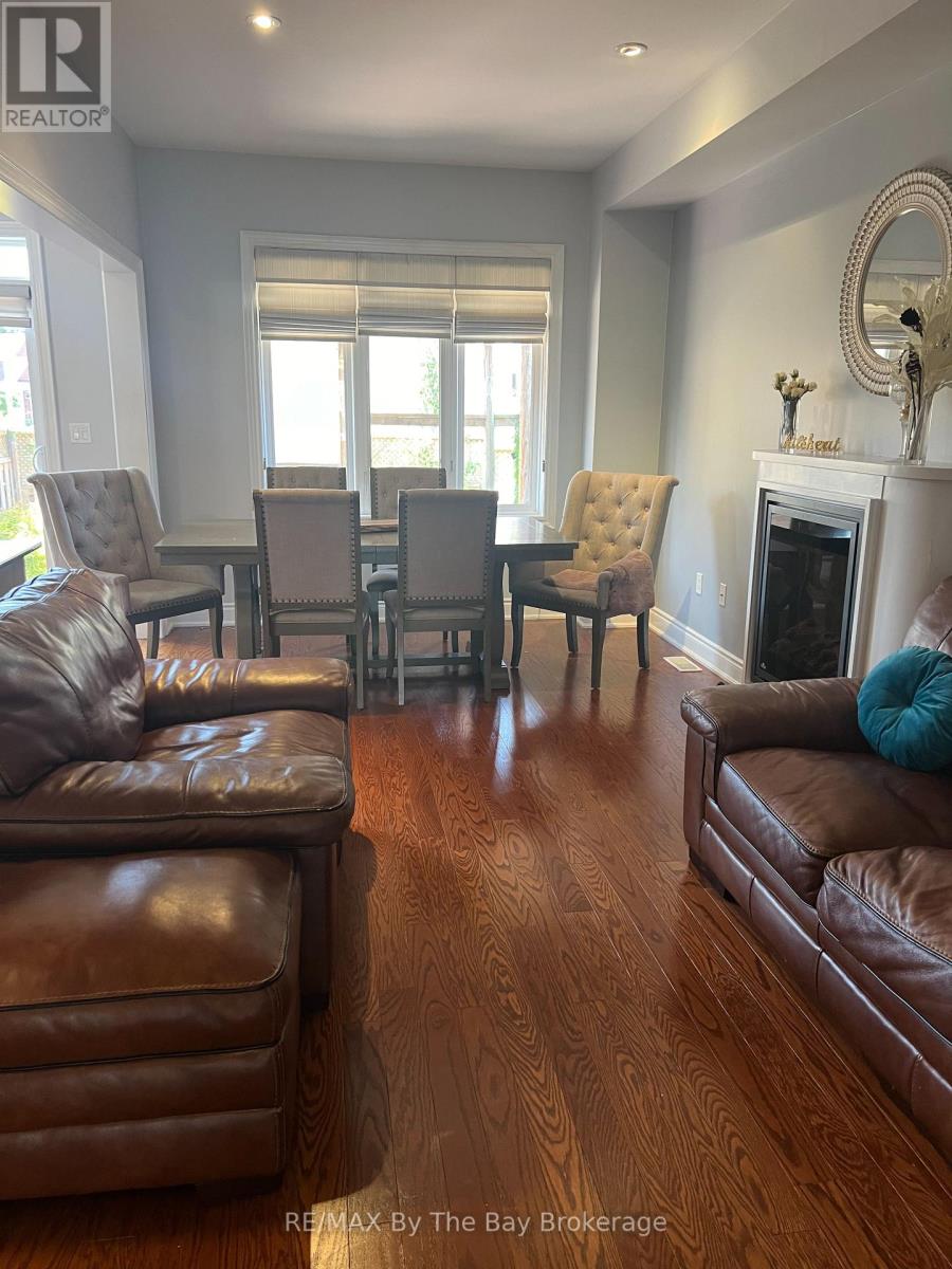 46 Sandy Coast Crescent, Wasaga Beach, Ontario  L9Z 0G1 - Photo 13 - S12432626