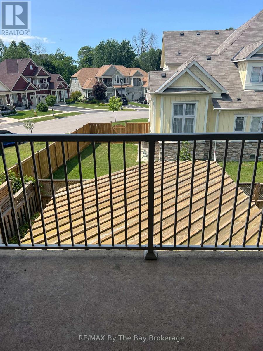 46 Sandy Coast Crescent, Wasaga Beach, Ontario  L9Z 0G1 - Photo 16 - S12432626