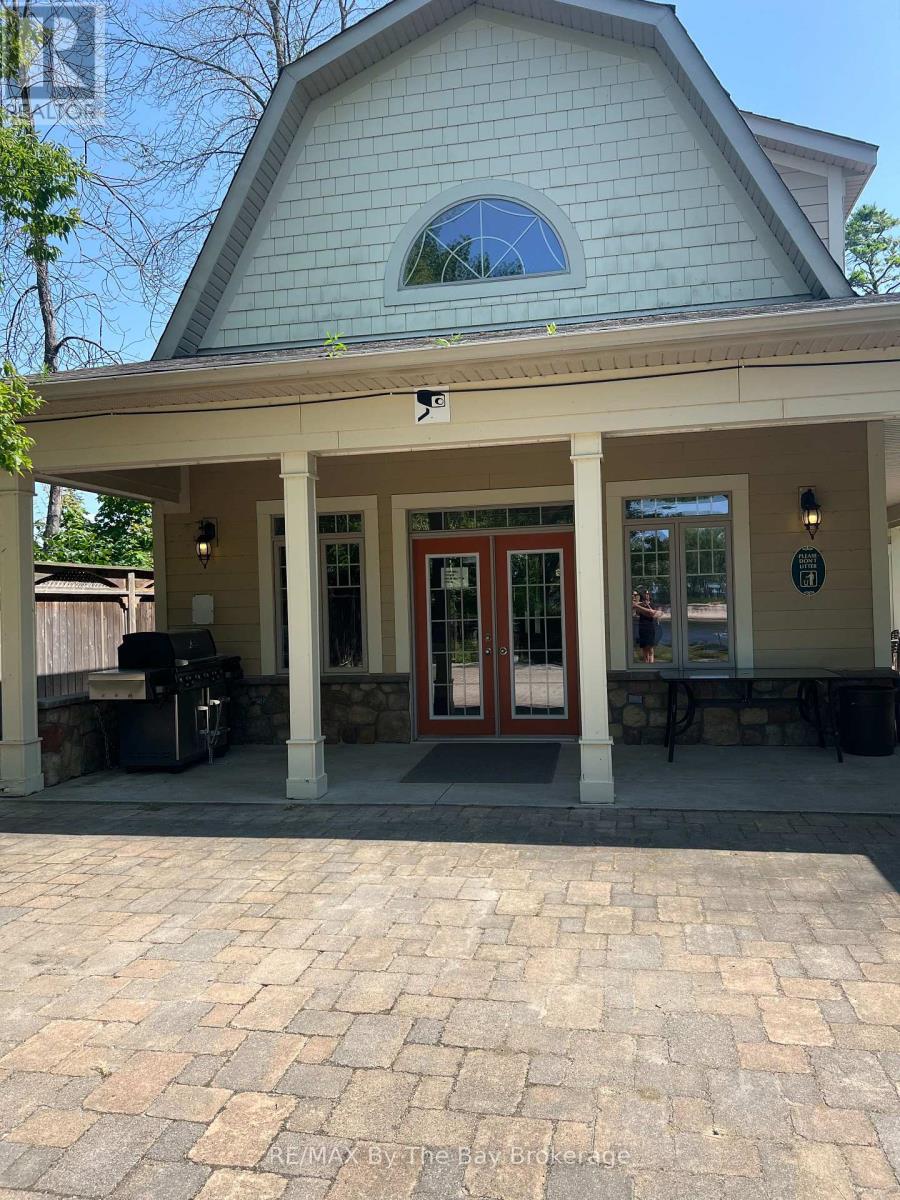 46 Sandy Coast Crescent, Wasaga Beach, Ontario  L9Z 0G1 - Photo 38 - S12432626