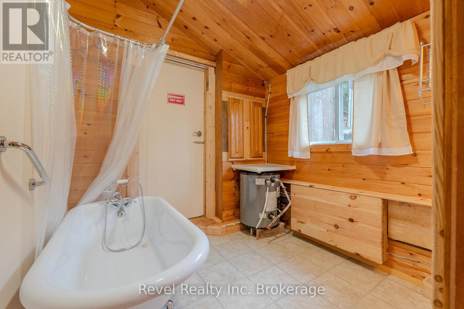 280 Sunnyside Road, Bonfield, Ontario  P0H 1E0 - Photo 13 - X12432568