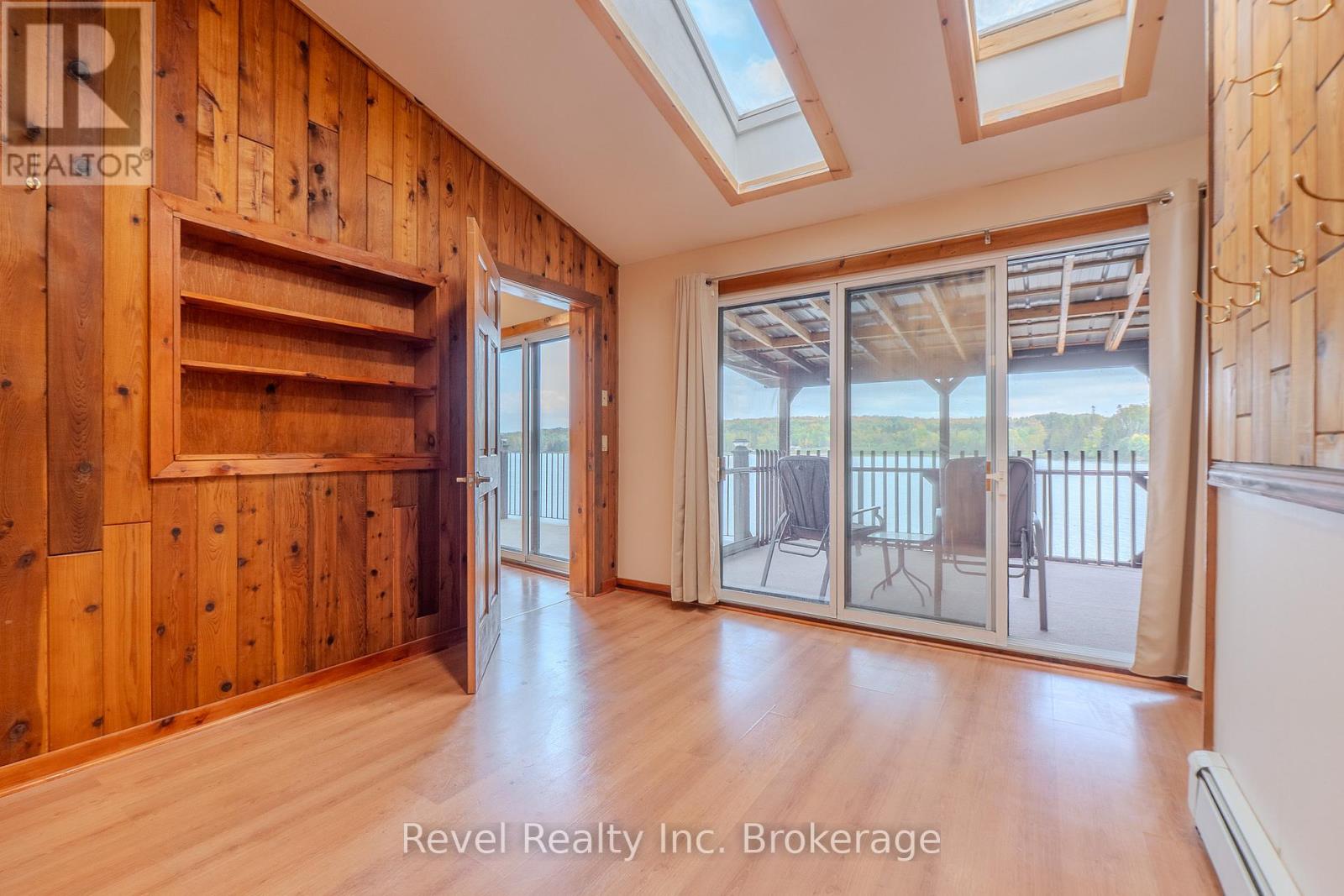 280 Sunnyside Road, Bonfield, Ontario  P0H 1E0 - Photo 19 - X12432568