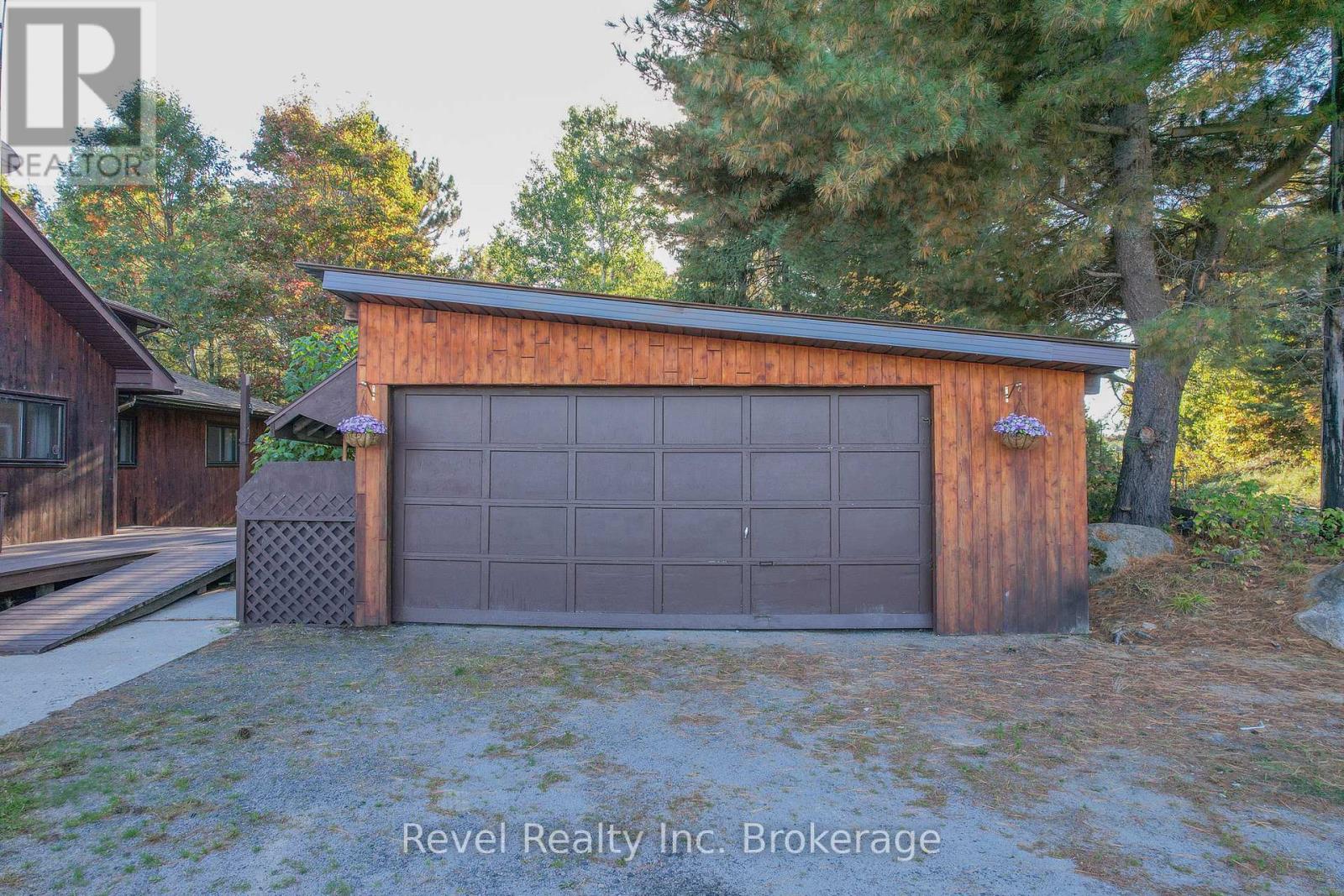 280 Sunnyside Road, Bonfield, Ontario  P0H 1E0 - Photo 3 - X12432568