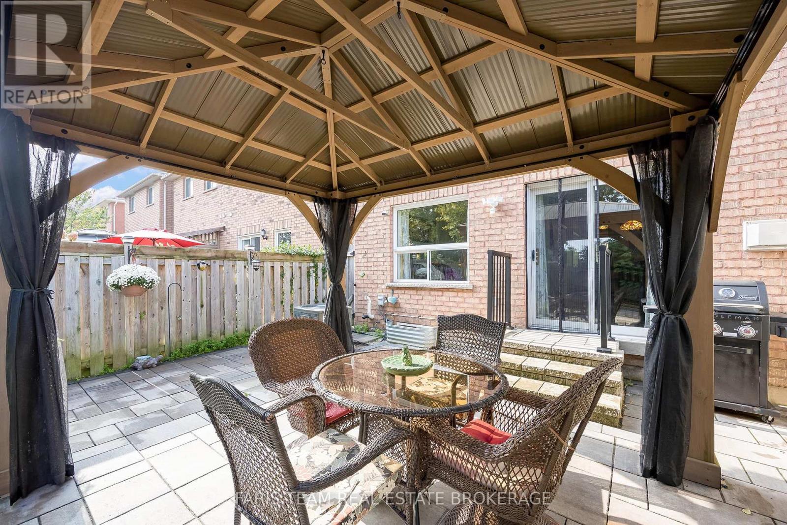 80 Bruce Crescent, Barrie (Bayshore), Ontario  L4N 8T8 - Photo 25 - S12426509