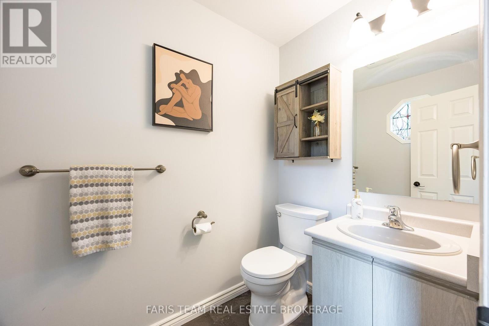 80 Bruce Crescent, Barrie (Bayshore), Ontario  L4N 8T8 - Photo 15 - S12426509