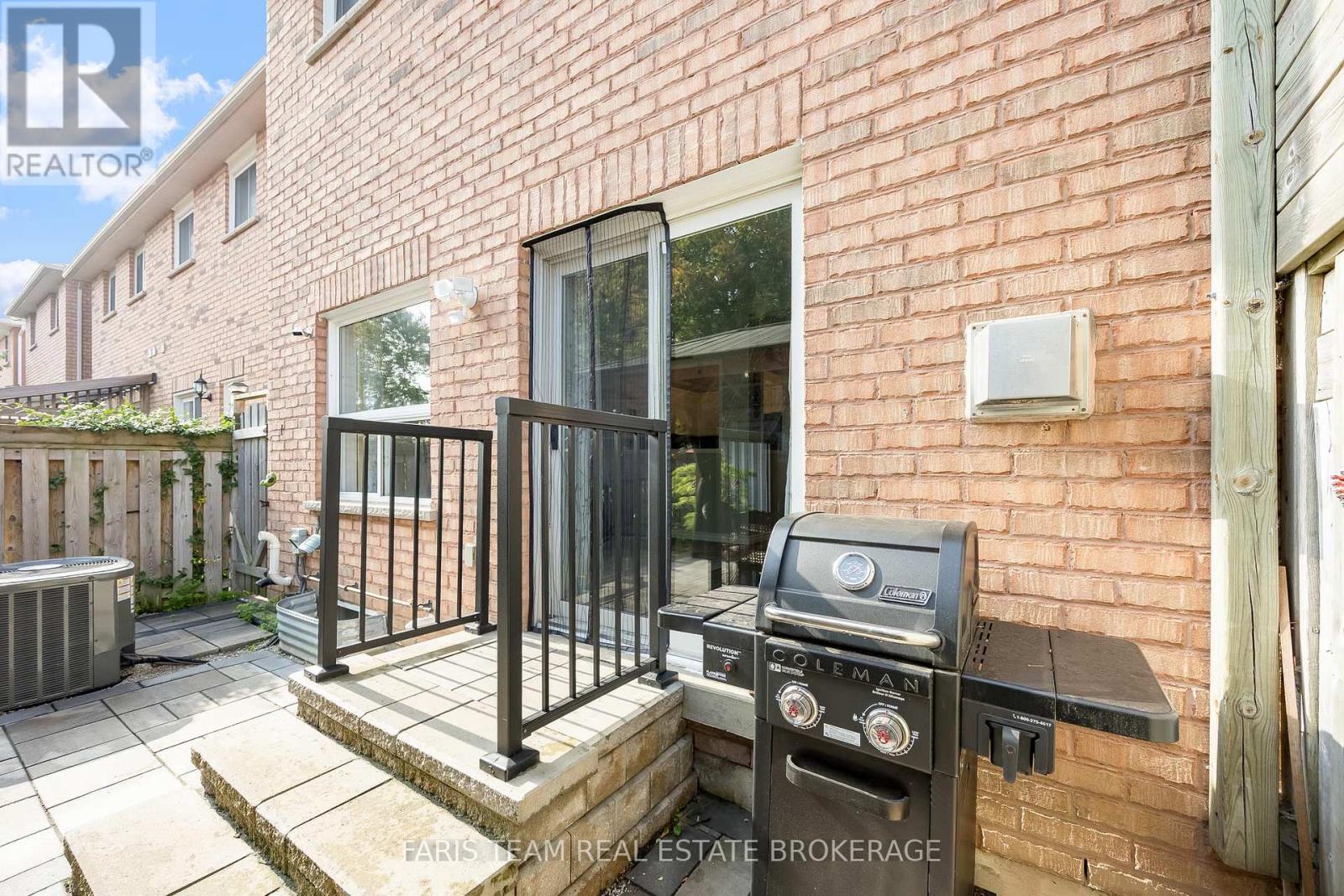 80 Bruce Crescent, Barrie (Bayshore), Ontario  L4N 8T8 - Photo 24 - S12426509