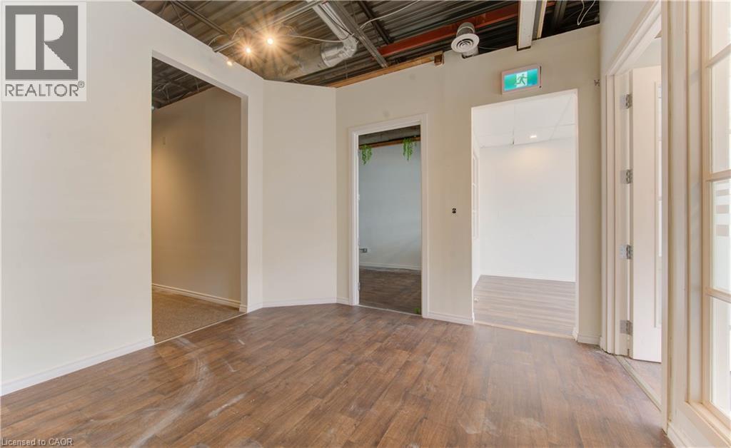 421 Greenbrook Drive Unit# 20, Kitchener, Ontario  N2M 4L3 - Photo 3 - 40774449