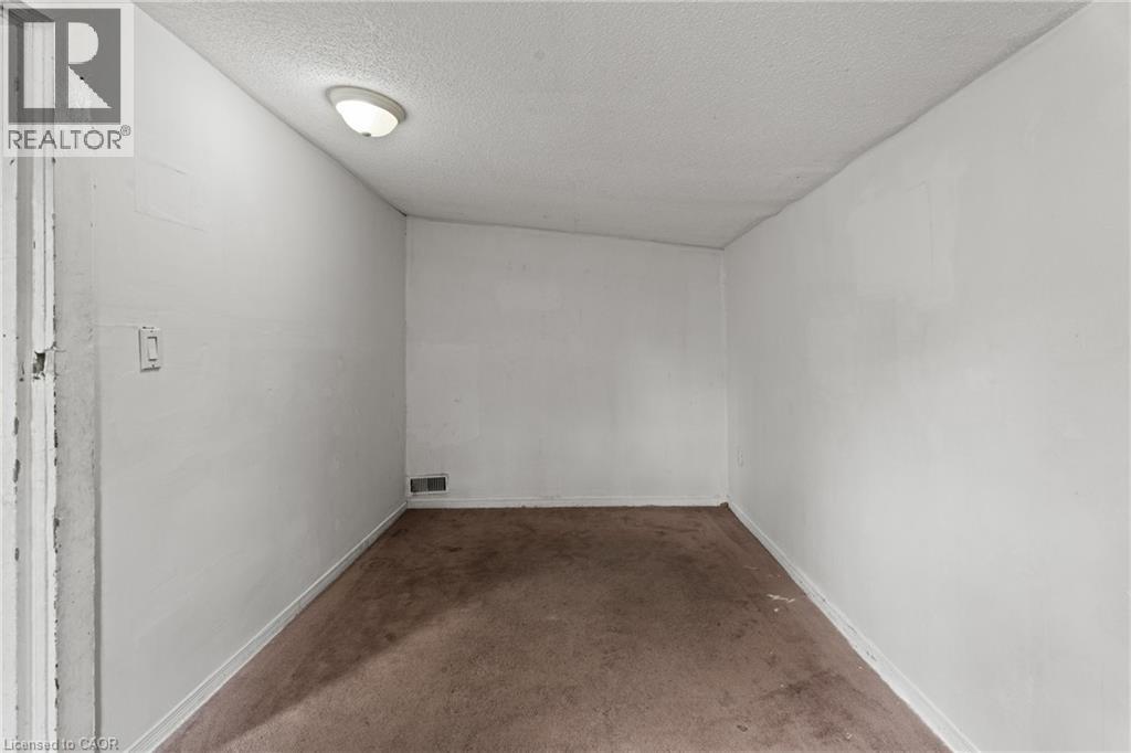 40 Rosemont Avenue, Hamilton, Ontario  L8L 2M3 - Photo 18 - 40771619
