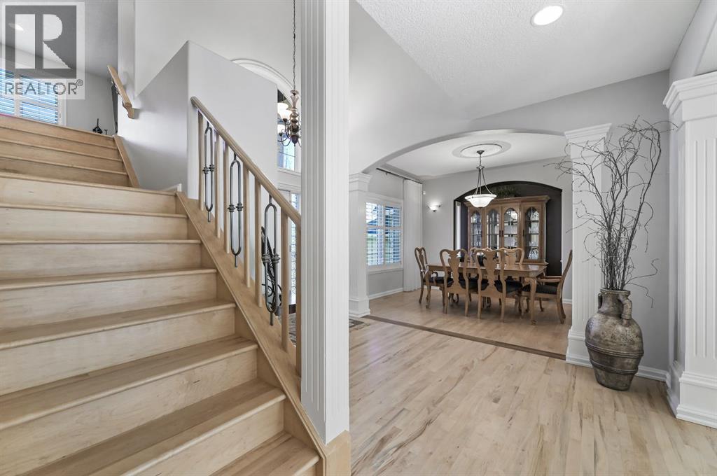 1458 Strathcona Drive Sw, Calgary, Alberta  T3H 4M2 - Photo 10 - A2259269