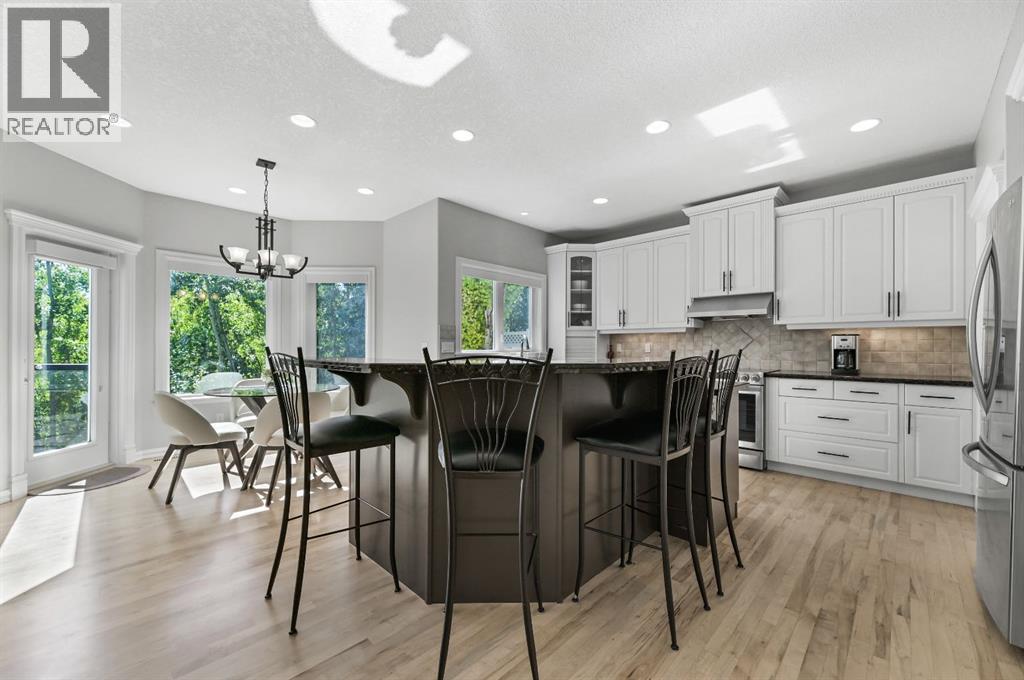 1458 Strathcona Drive Sw, Calgary, Alberta  T3H 4M2 - Photo 21 - A2259269