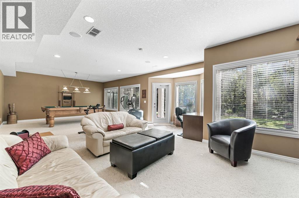 1458 Strathcona Drive Sw, Calgary, Alberta  T3H 4M2 - Photo 39 - A2259269