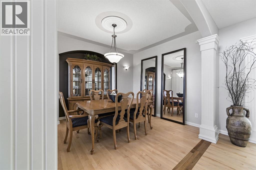 1458 Strathcona Drive Sw, Calgary, Alberta  T3H 4M2 - Photo 11 - A2259269