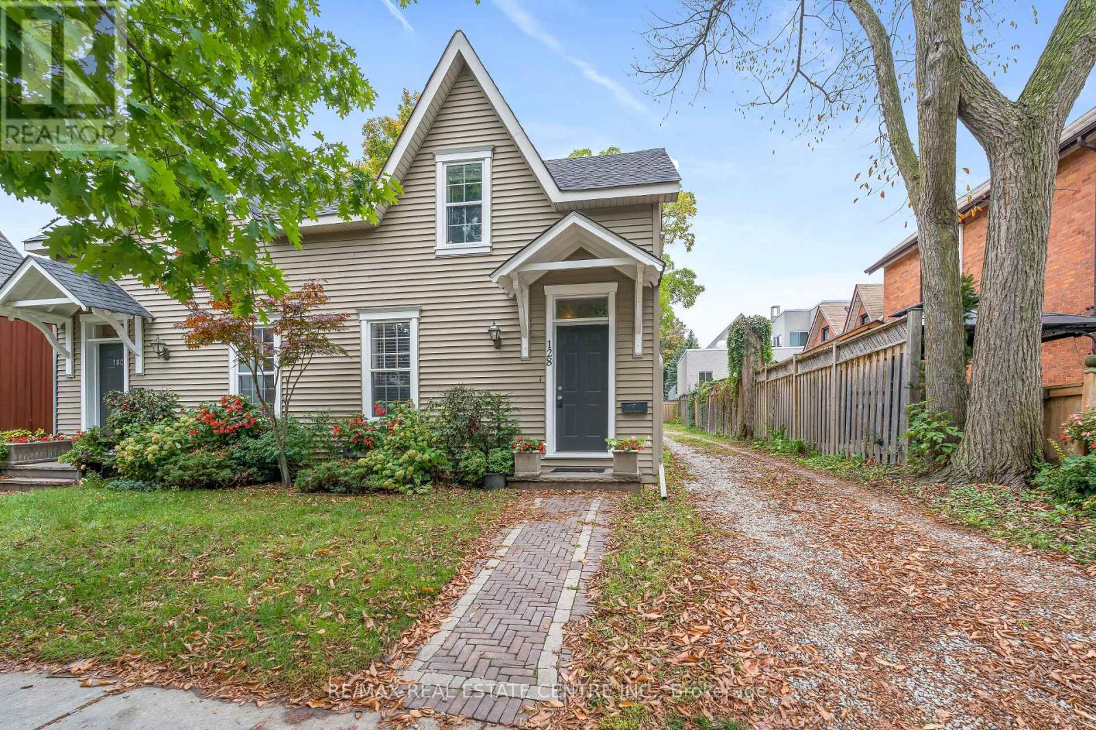 128-130 Main Street S, Halton Hills, Ontario  L7G 3E6 - Photo 5 - W12432445