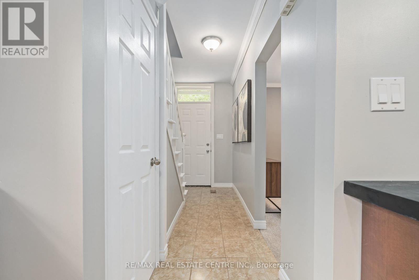 128-130 Main Street S, Halton Hills, Ontario  L7G 3E6 - Photo 7 - W12432445