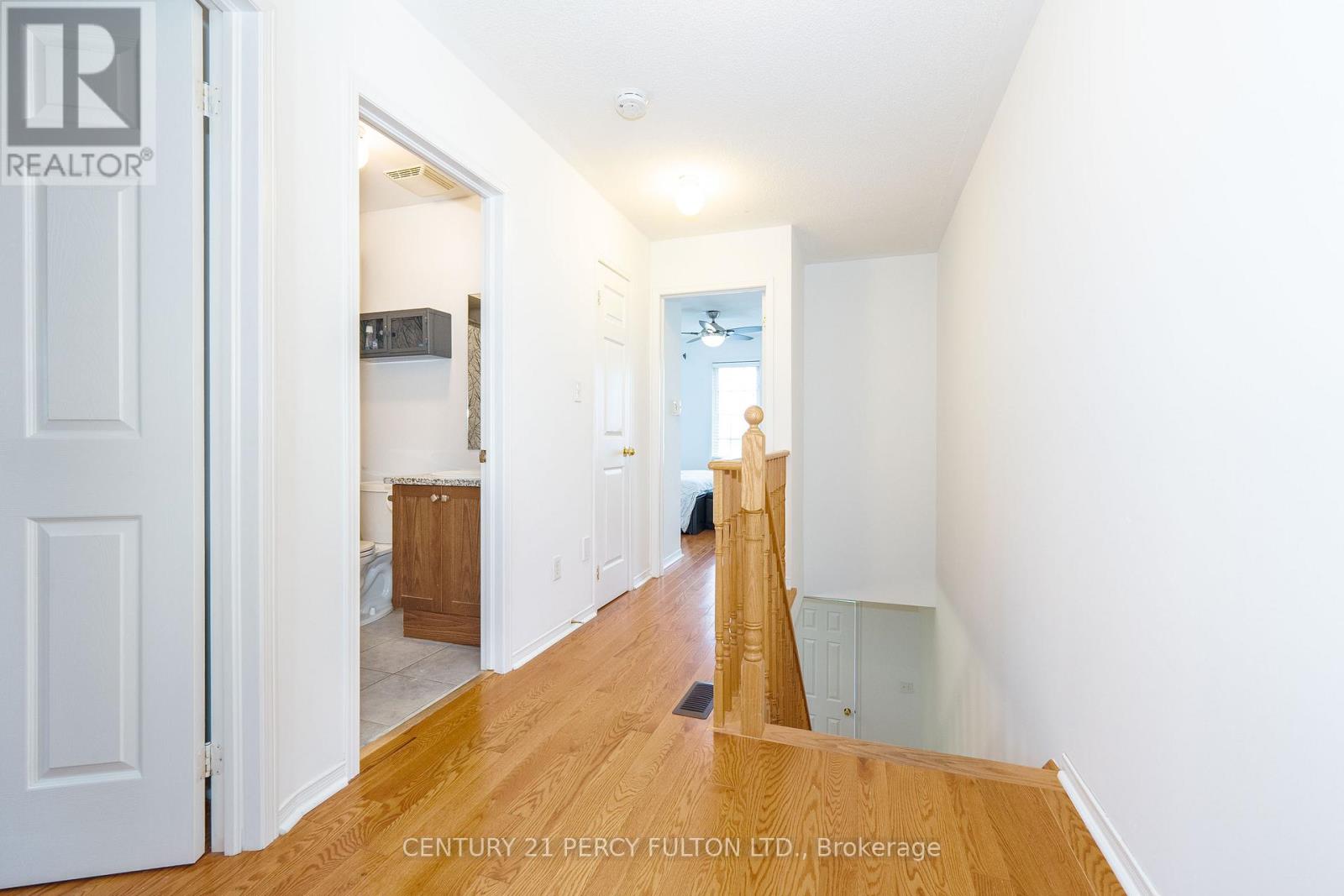 119 Torbarrie Road, Toronto, Ontario  M3L 1G8 - Photo 21 - W12432461