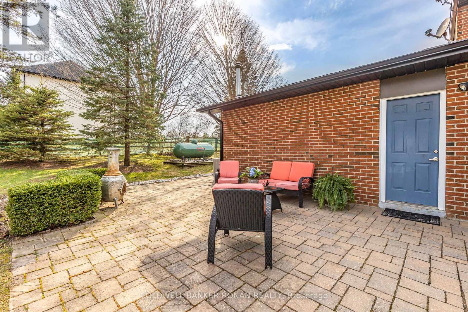 9581 Old Church Road, Caledon, Ontario  L7E 0P9 - Photo 38 - W12432492