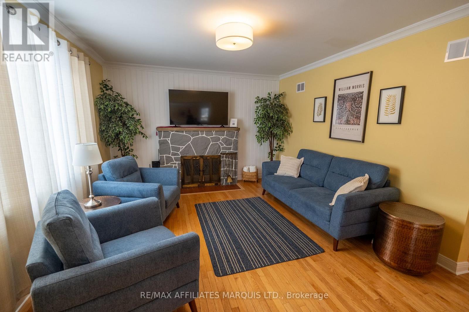 7 Old Orchard Avenue, Cornwall, Ontario  K6H 2H1 - Photo 10 - X12432589