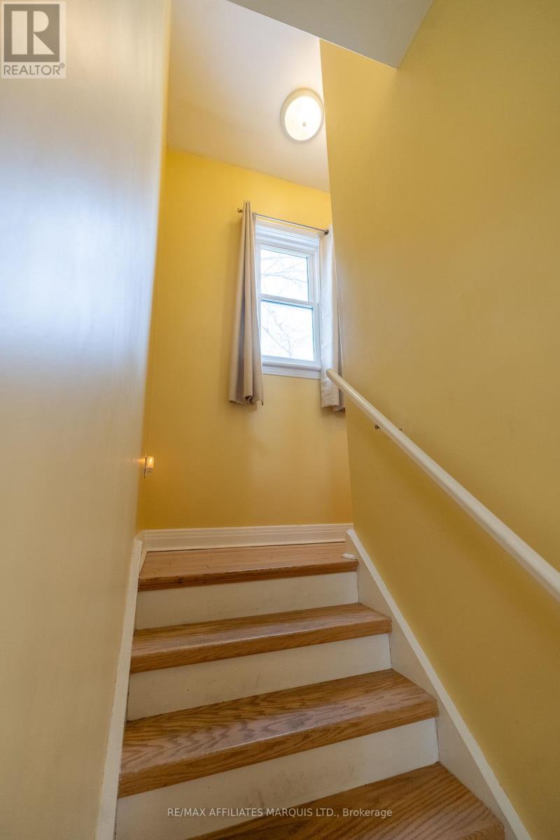 7 Old Orchard Avenue, Cornwall, Ontario  K6H 2H1 - Photo 20 - X12432589