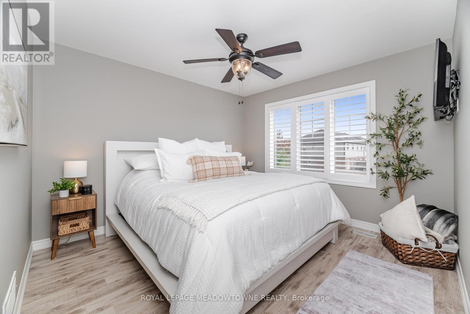 6338 Shapton Crescent, Niagara Falls, Ontario  L2H 0L9 - Photo 23 - X12432462
