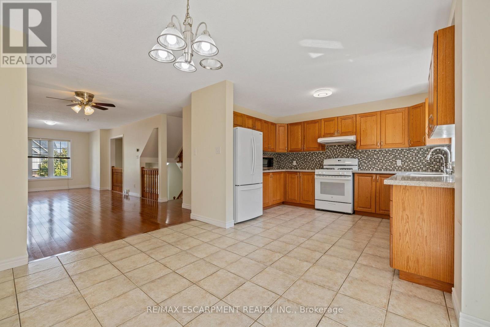 A - 695 Wild Ginger Avenue, Waterloo, Ontario  N2V 2T2 - Photo 10 - X12432464