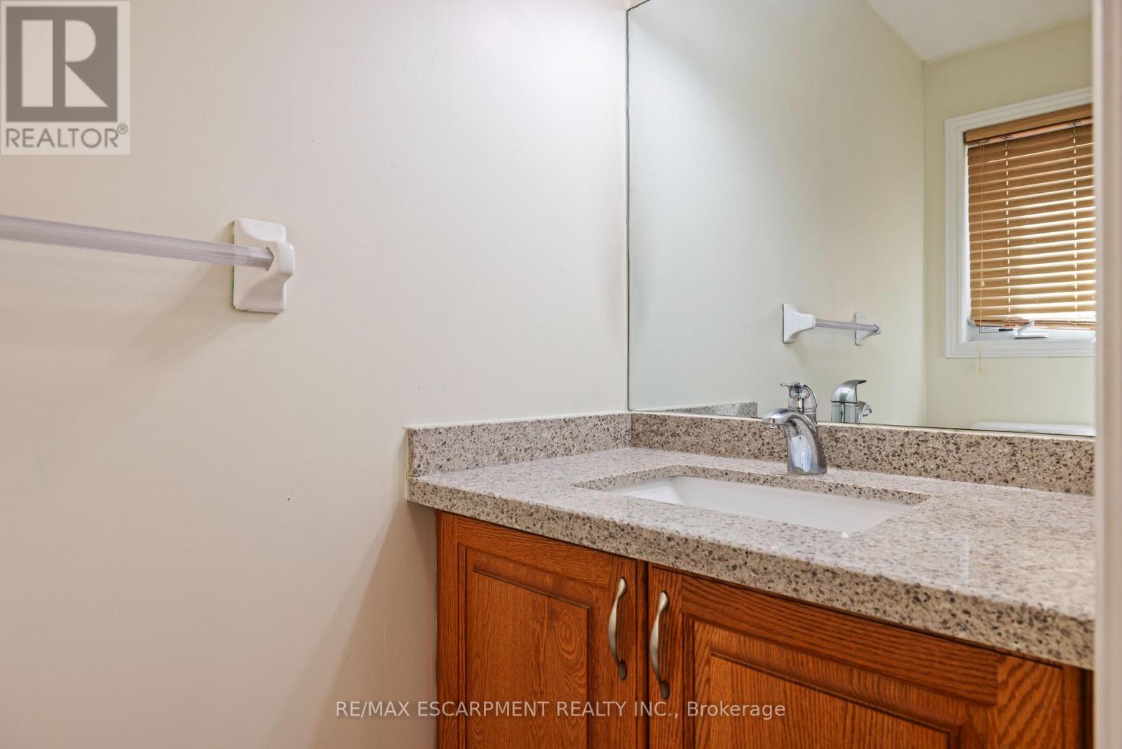 A - 695 Wild Ginger Avenue, Waterloo, Ontario  N2V 2T2 - Photo 14 - X12432464