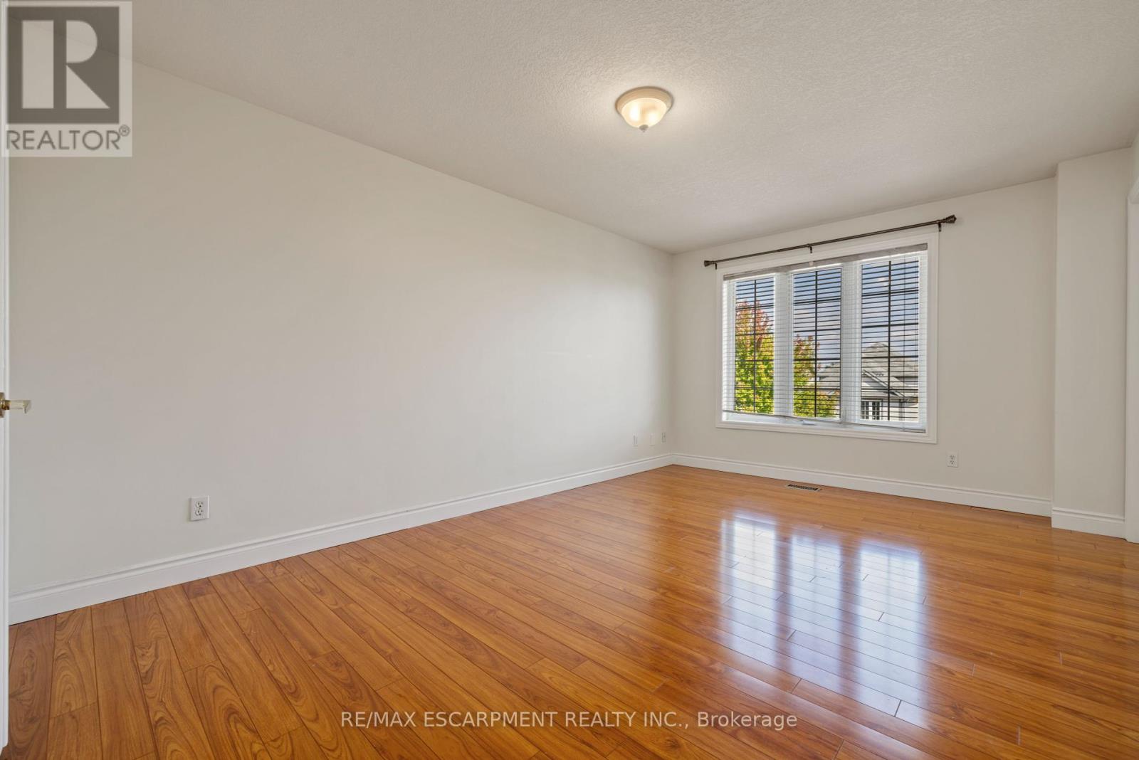 A - 695 Wild Ginger Avenue, Waterloo, Ontario  N2V 2T2 - Photo 16 - X12432464