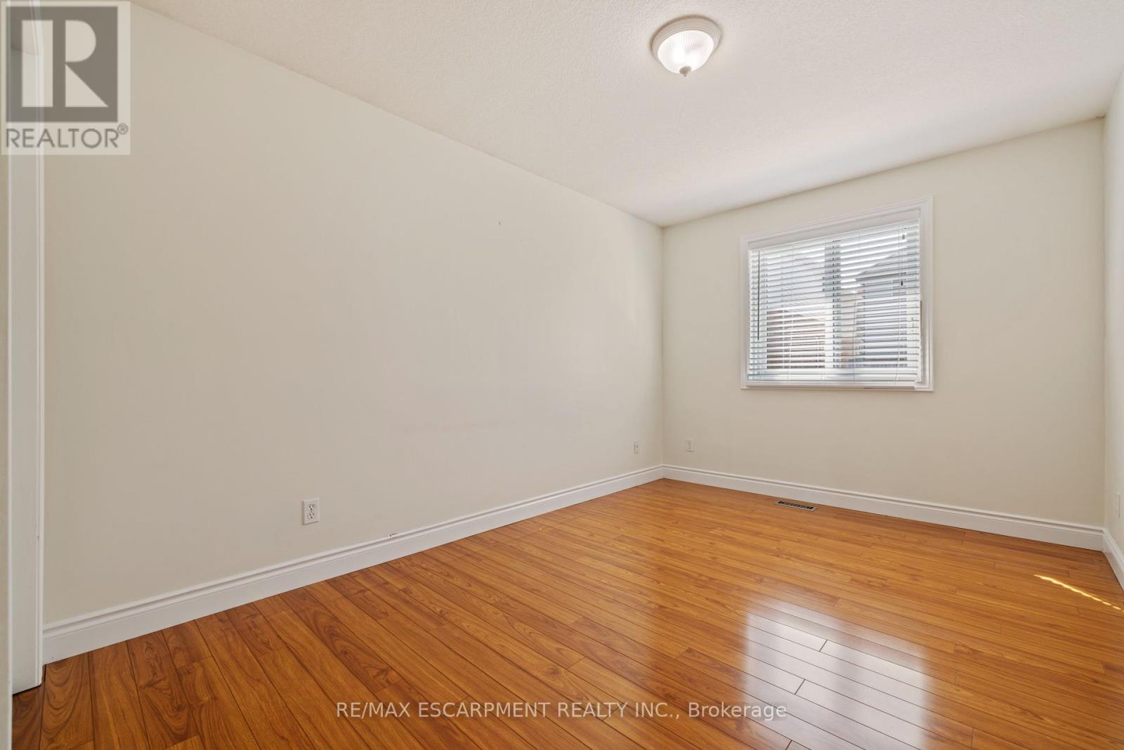 A - 695 Wild Ginger Avenue, Waterloo, Ontario  N2V 2T2 - Photo 20 - X12432464