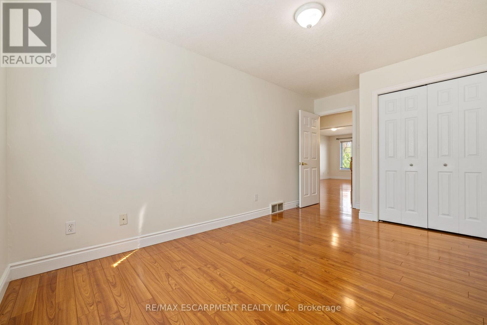A - 695 Wild Ginger Avenue, Waterloo, Ontario  N2V 2T2 - Photo 21 - X12432464