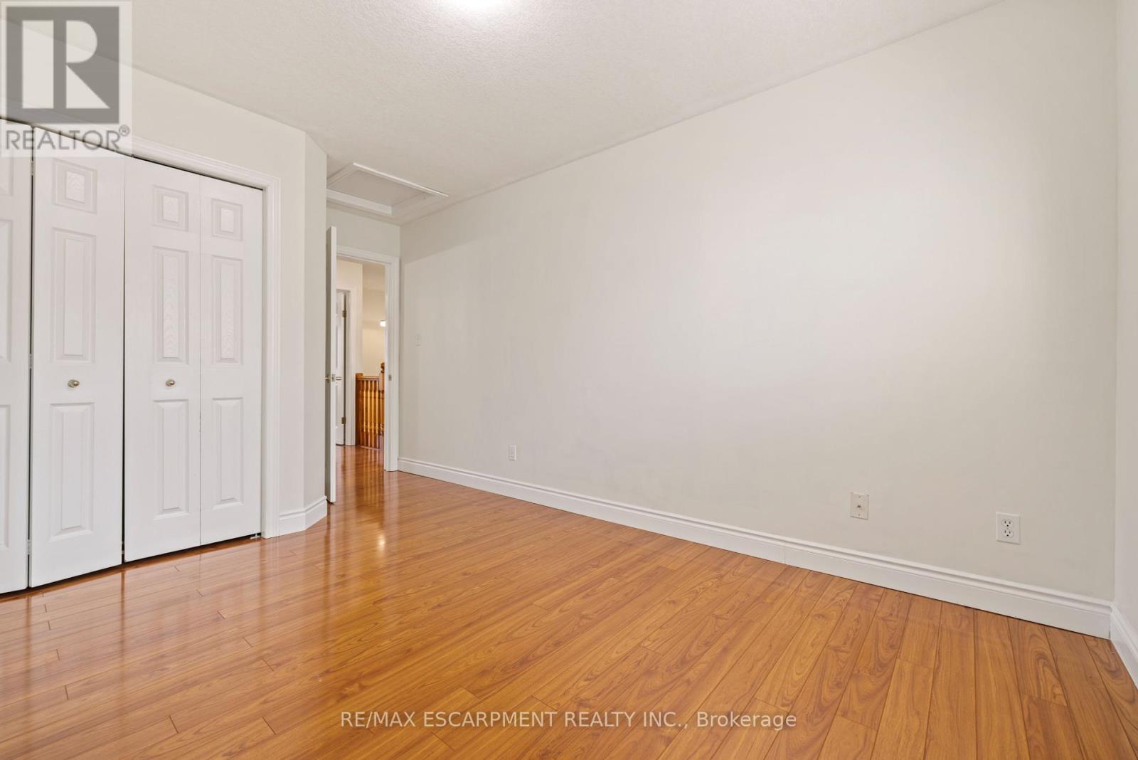 A - 695 Wild Ginger Avenue, Waterloo, Ontario  N2V 2T2 - Photo 23 - X12432464