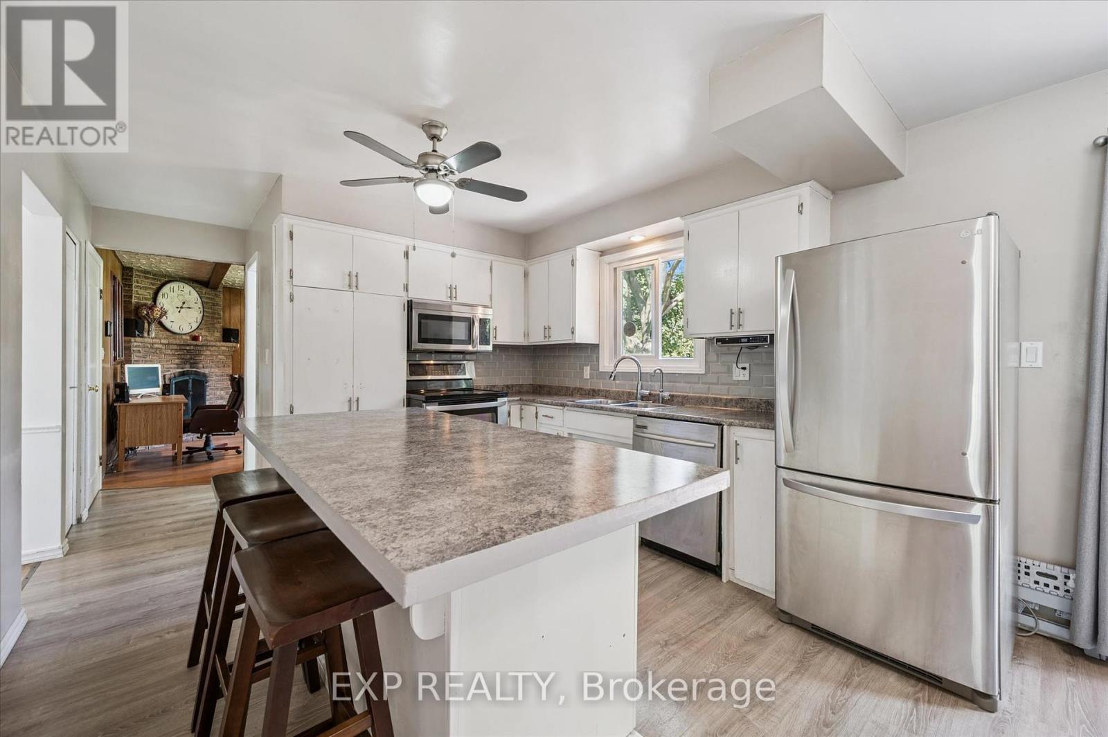 338 Ascot Place, Waterloo, Ontario  N2J 3V8 - Photo 10 - X12432479