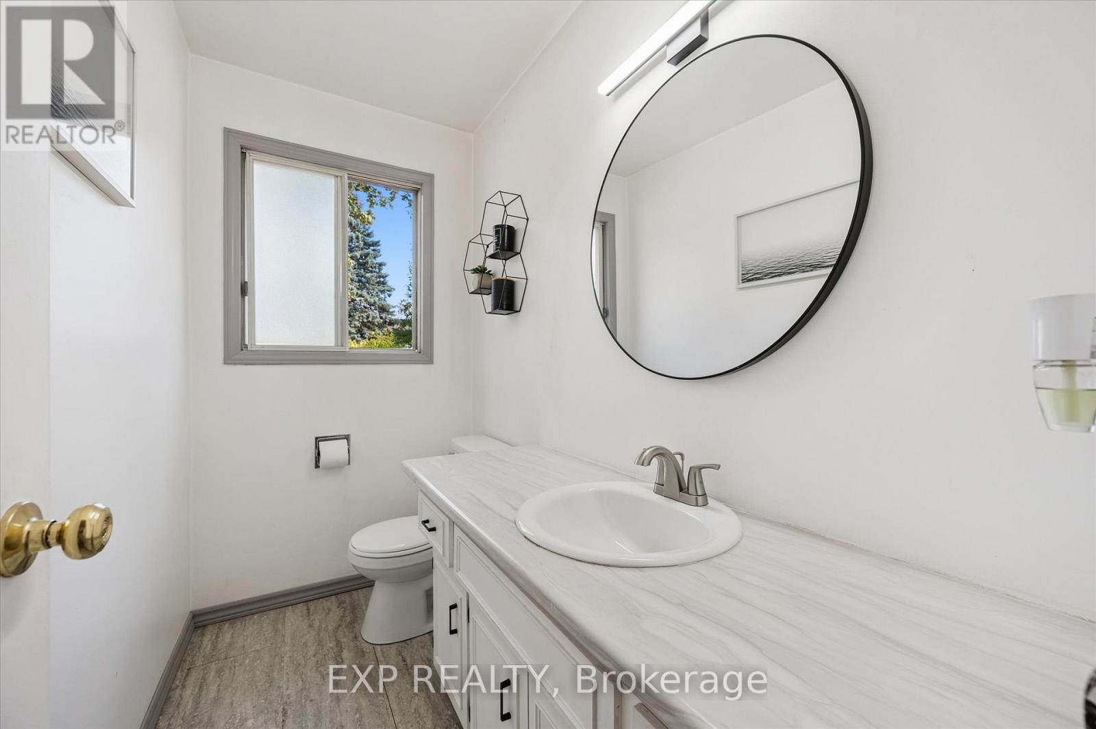 338 Ascot Place, Waterloo, Ontario  N2J 3V8 - Photo 15 - X12432479