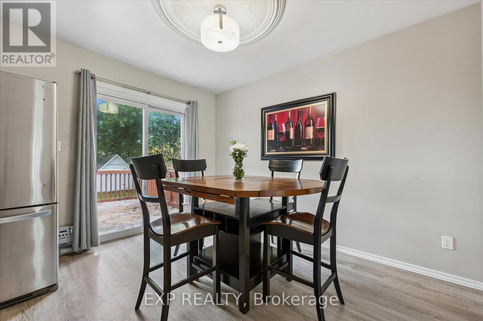 338 Ascot Place, Waterloo, Ontario  N2J 3V8 - Photo 8 - X12432479