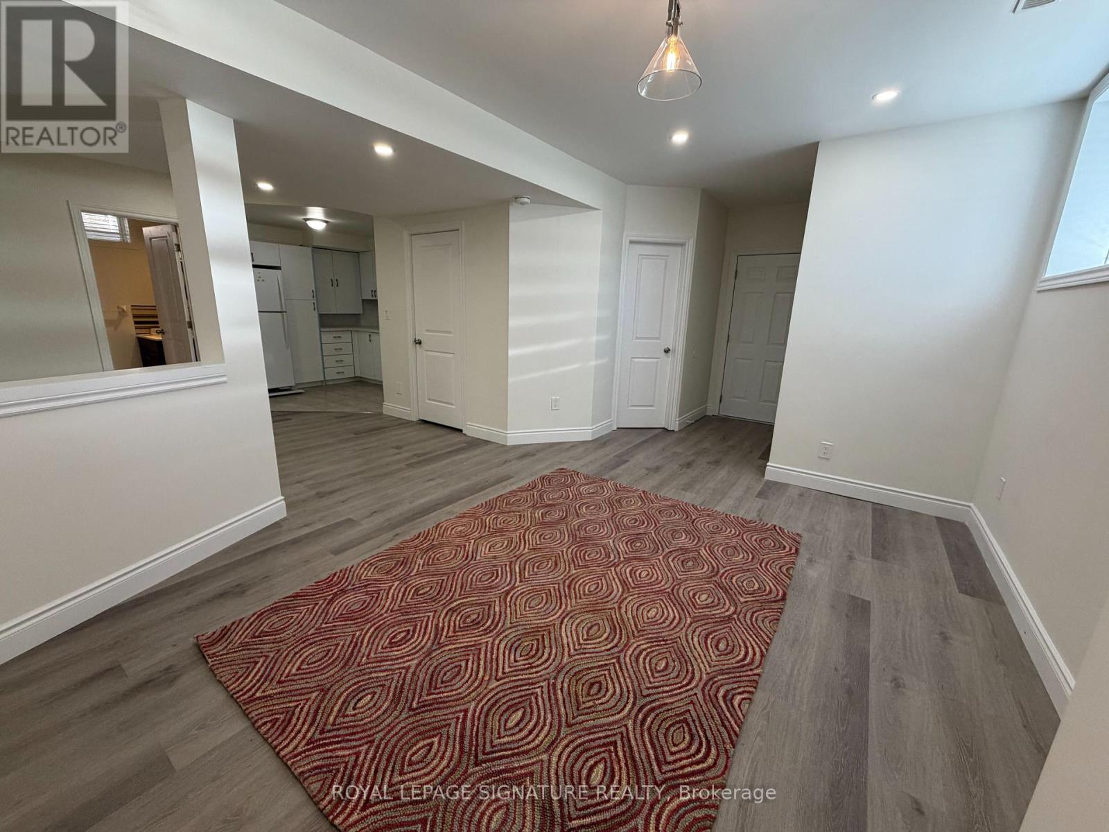Bsmt - 61 Eagleglen Way, Hamilton, Ontario  L9B 0C5 - Photo 15 - X12432493