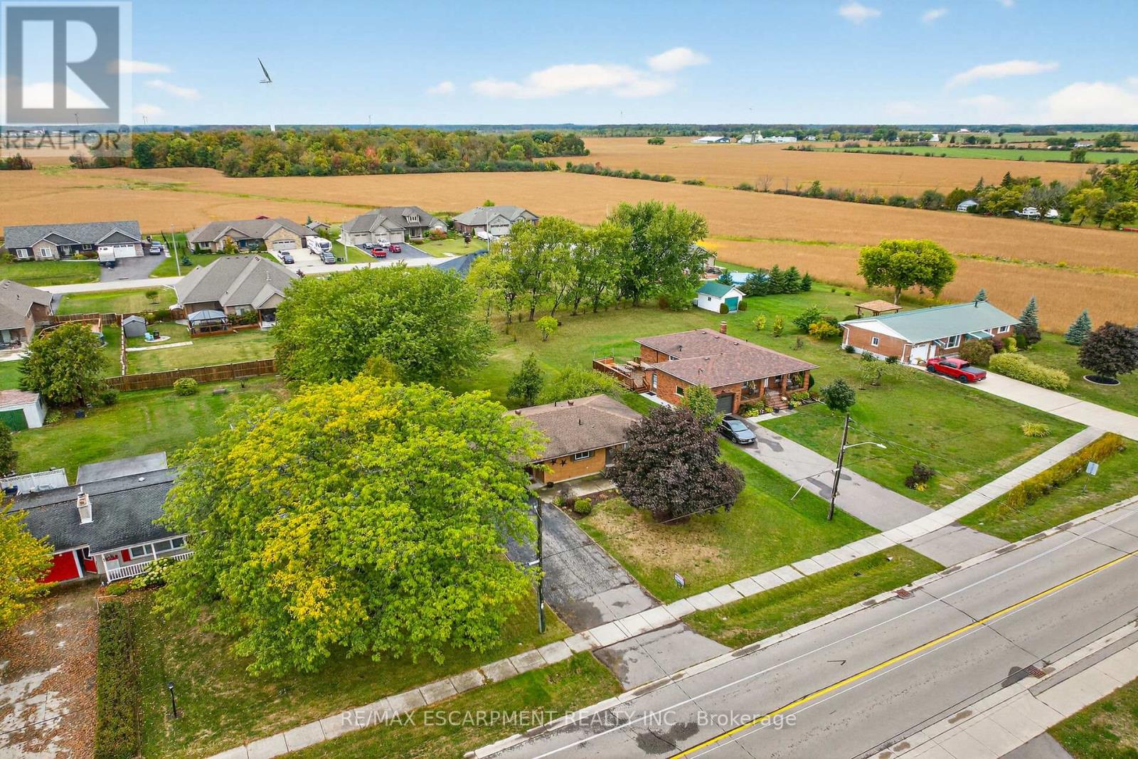 49 Erie Avenue N, Haldimand, Ontario  N0A 1G0 - Photo 46 - X12432495