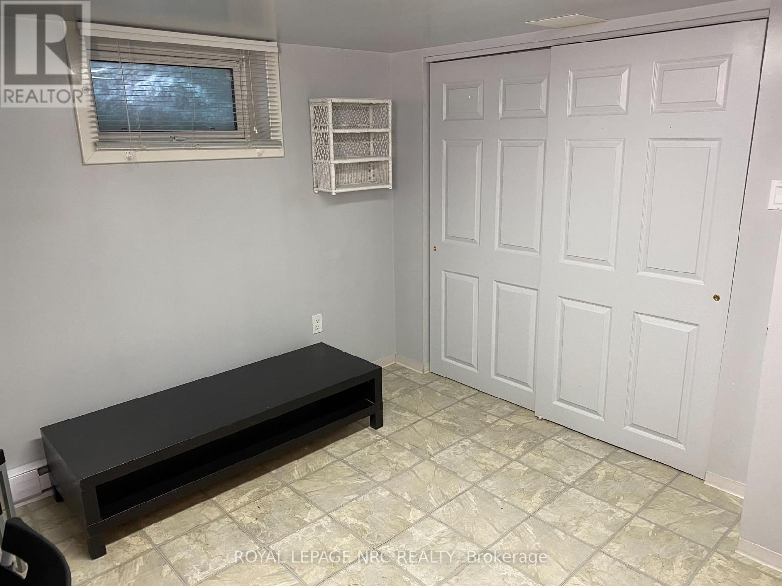 #2 - # 2 -102 Townline Rd. W. Road W, St. Catharines (Glendale/glenridge), Ontario  L2T 1P7 - Photo 11 - X12432625